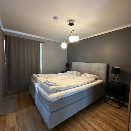 Apartment Med Fantastisk Utsikt Stryn