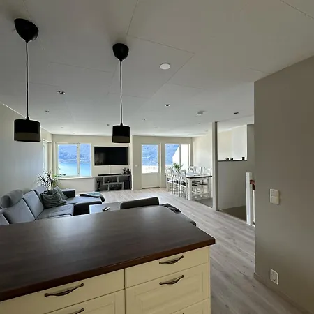 Med Fantastisk Utsikt * Stryn