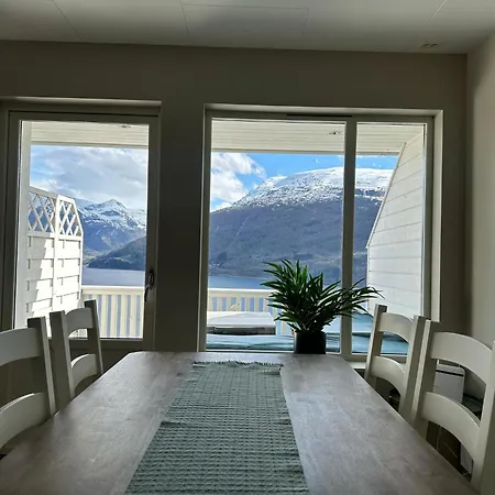 Διαμέρισμα Med Fantastisk Utsikt